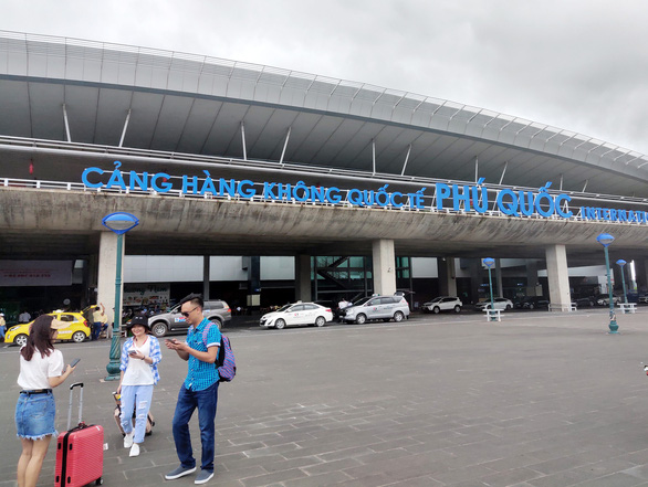 Cục Hàng không Việt Nam đề xuất các chuyến bay đưa khách du lịch quốc tế đến Phú Quốc chỉ được thực hiện thông qua các chuyến bay thuê chuyến