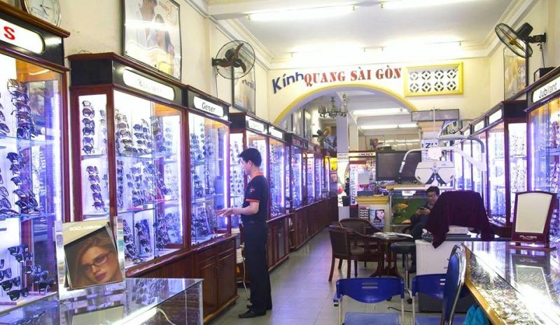 Cắt kính cận ở Huế - Quang Sài Gòn