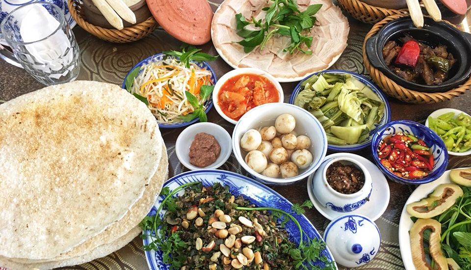 Nhà hàng Lửa Việt là lựa chọn hoàn hảo cho bữa ăn gia đình hoặc tụ họp